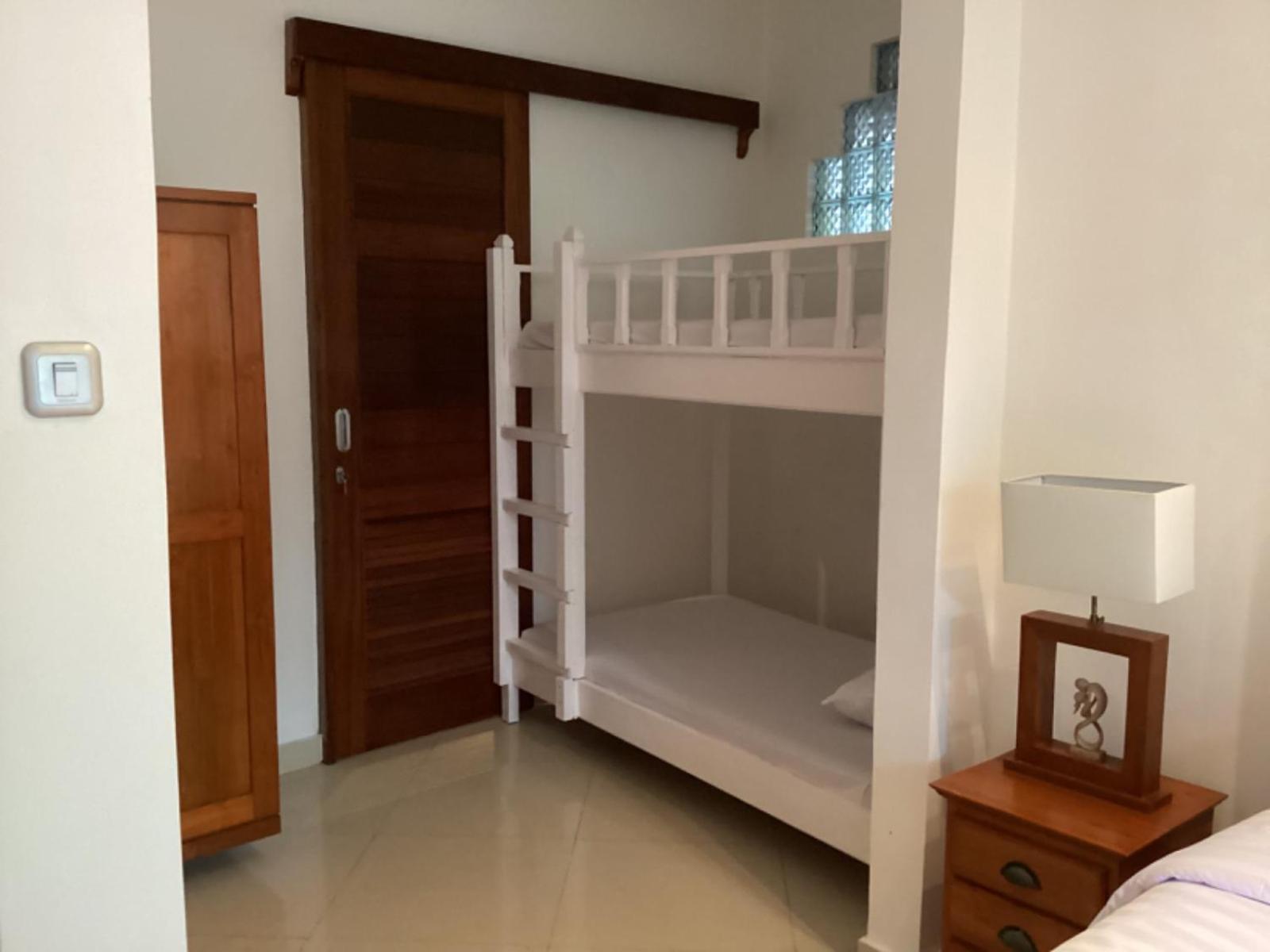 Puri Oka Beach Bungalows チャンディダサ エクステリア 写真